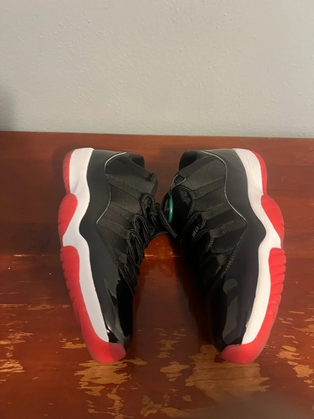 Jordan Men's Athletic Shoes Retro 11 low 2025 worn 1 time